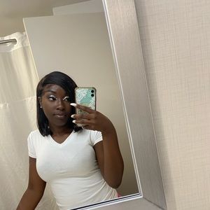 Meet your Posher, Denaya